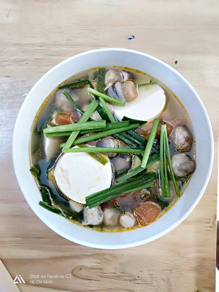 Drunken' Shrooms Over Pasta